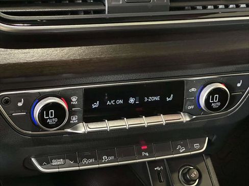 Used 2023 Audi Q5 2.0T Premium image 35