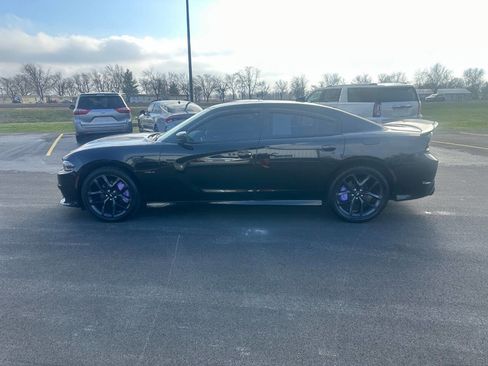 Used 2019 Dodge Charger R/T w/ Driver Confidence Group image 7