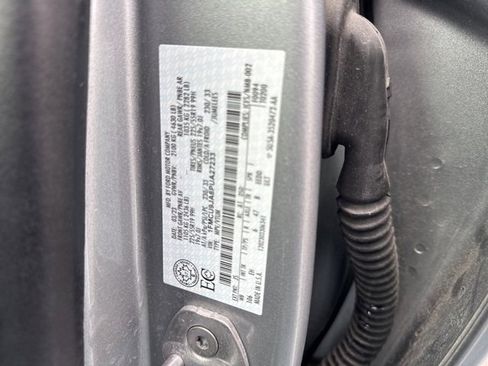 Used 2023 Ford Escape Platinum image 31