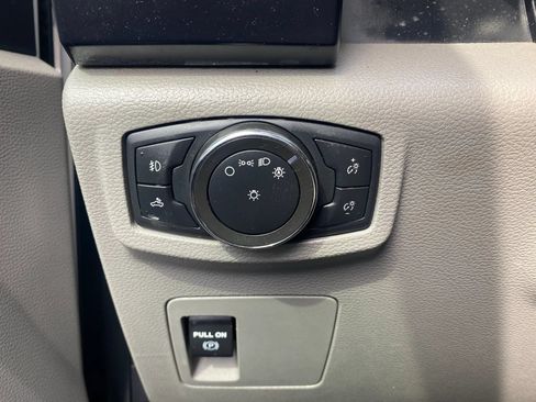 Used 2020 Ford F150 XL w/ Equipment Group 101A Mid AWD/4WD image 19
