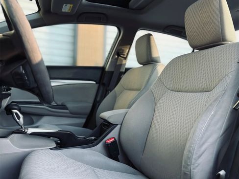 Used 2015 Honda Civic EX image 3