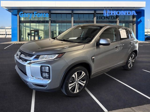 Used 2025 Mitsubishi Outlander Sport ES AWD/4WD image 4