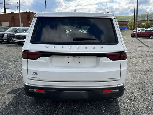 Used 2022 Jeep Wagoneer Series II w/ Premium Group I image 7