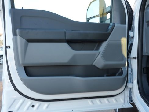 Used 2024 Ford F350 XL w/ Snow Plow Prep Package image 15