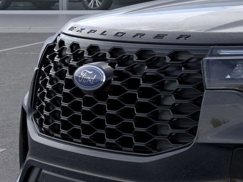 New 2026 Ford Explorer ST-Line AWD/4WD image 17
