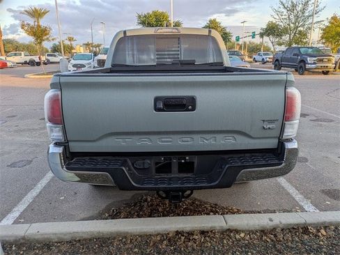 Used 2023 Toyota Tacoma 4x4 Double Cab image 3