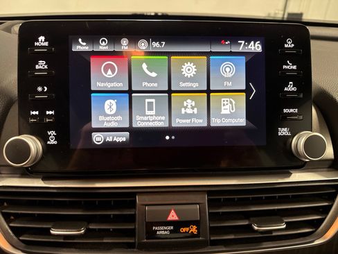 Used 2021 Honda Accord Touring image 28