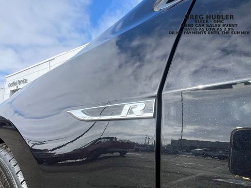 Used 2017 Volkswagen Golf R 4-Door AWD/4WD image 21