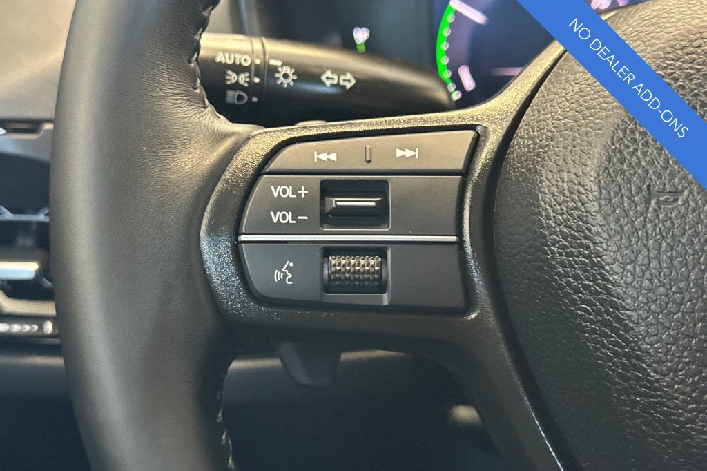 Used 2025 Honda Accord Sport image 25
