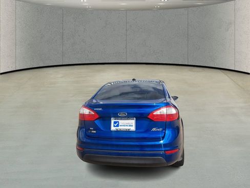 Used 2018 Ford Fiesta SE image 6