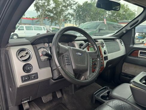 Used 2010 Ford F150 Lariat image 19