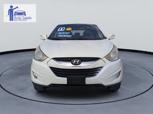 Used 2011 Hyundai Tucson Limited w/ Premium Pkg 3 image 4
