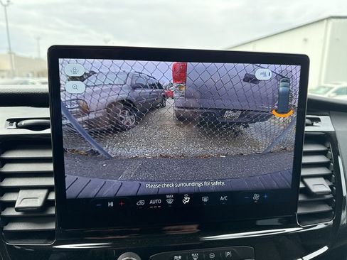 Used 2024 Ford Transit 350 XLT image 13