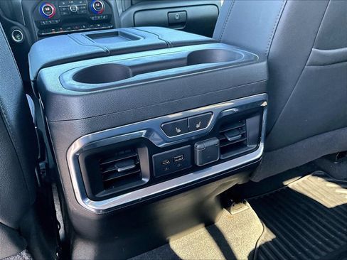 Used 2021 Chevrolet Silverado 1500 LTZ AWD/4WD image 14