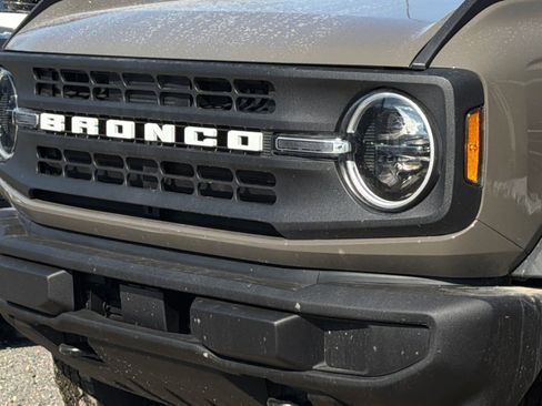 New 2026 Ford Bronco Big Bend AWD/4WD image 2