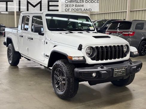 New 2026 Jeep Gladiator Sport AWD/4WD image 1