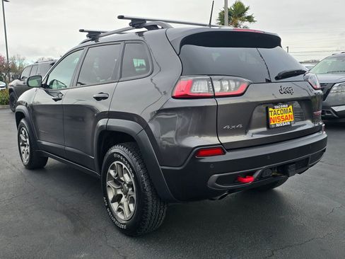 Used 2021 Jeep Cherokee Trailhawk w/ Sun, Sound & Nav Group AWD/4WD image 3