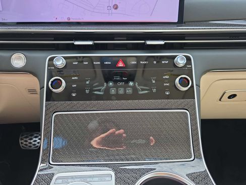 New 2026 Genesis GV80 3.5T e-SC image 20