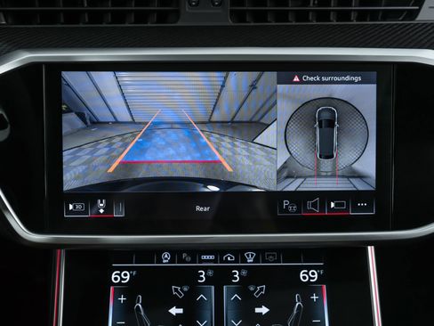 Used 2024 Audi RS 6 performance w/ Matte Carbon Package image 25