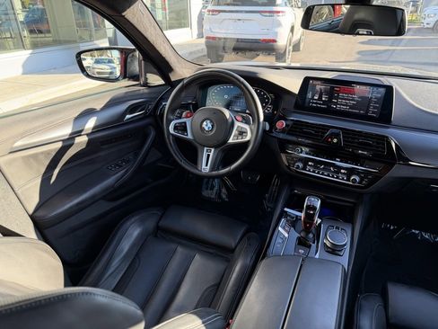 Used 2020 BMW M5 w/ Executive Package image 34