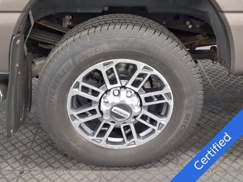 Used 2023 Ford F250 Limited AWD/4WD image 31