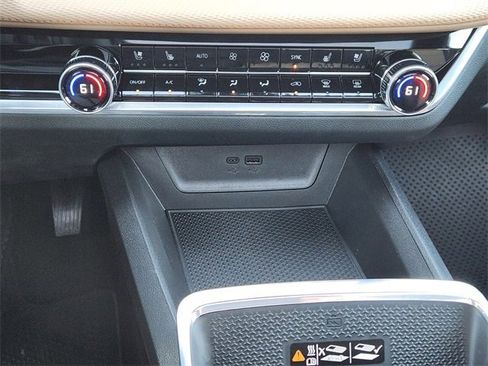 New 2026 Chevrolet Equinox ACTIV w/ Convenience Package III image 16