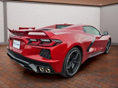 Used 2023 Chevrolet Corvette Stingray Convertible w/ Z51 Performance Package RWD image 8