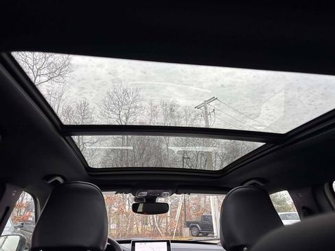 New 2026 Jeep Compass Limited w/ Sun, Sound & Navigation Group image 6