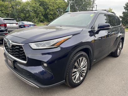 Used 2021 Toyota Highlander Platinum
