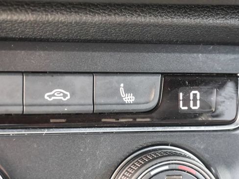 Used 2021 Volkswagen Tiguan SEL Premium R-Line AWD/4WD image 26