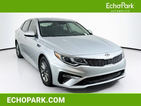 Used 2019 Kia Optima LX FWD image 1