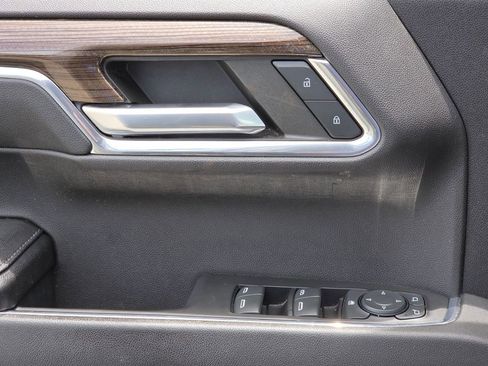 Used 2023 Chevrolet Silverado 1500 LT AWD/4WD image 28