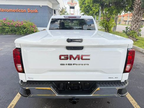 Used 2023 GMC Sierra 1500 SLE RWD image 5