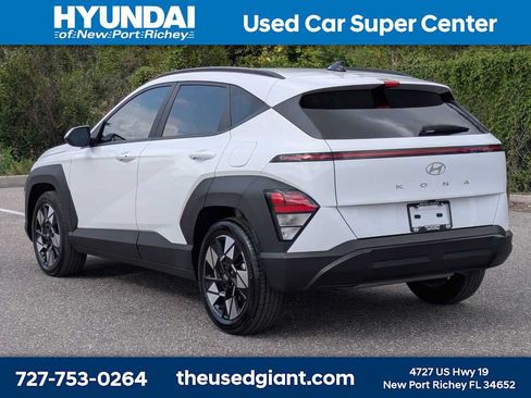 Certified 2024 Hyundai Kona SEL FWD image 3