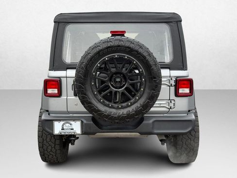 Used 2021 Jeep Wrangler Unlimited Sport image 5