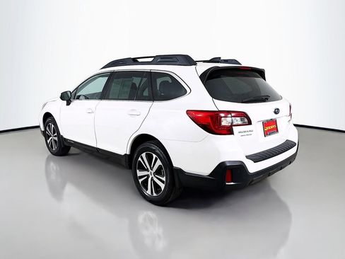 Used 2018 Subaru Outback 2.5i Limited AWD/4WD image 6