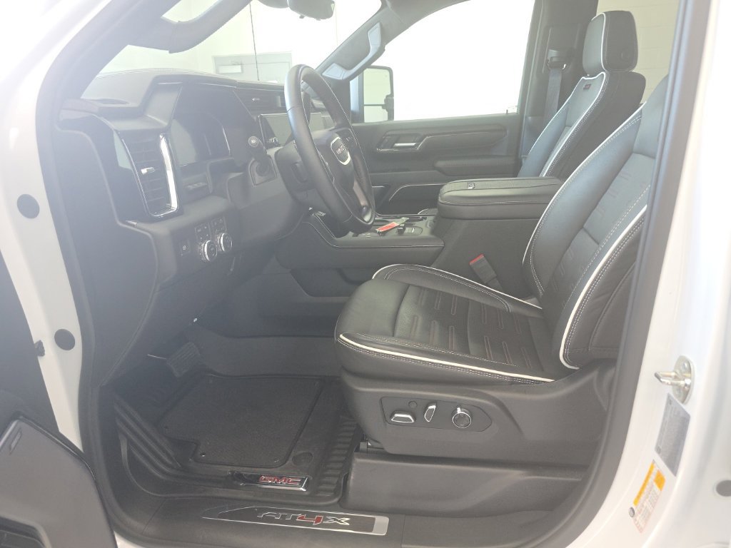 Used 2026 GMC Sierra 2500 AT4X AWD/4WD image 49