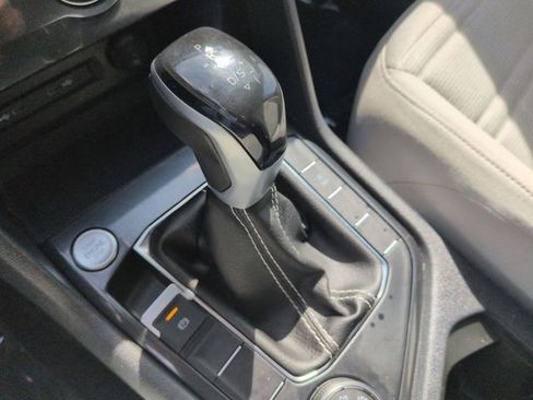Used 2023 Volkswagen Tiguan S image 15