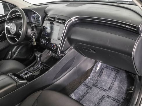 Used 2023 Hyundai Tucson SE image 42