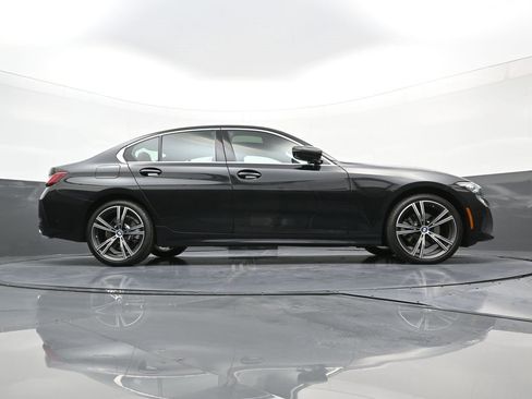 Used 2024 BMW 330i xDrive 330i xDrive w/ Premium Package image 29