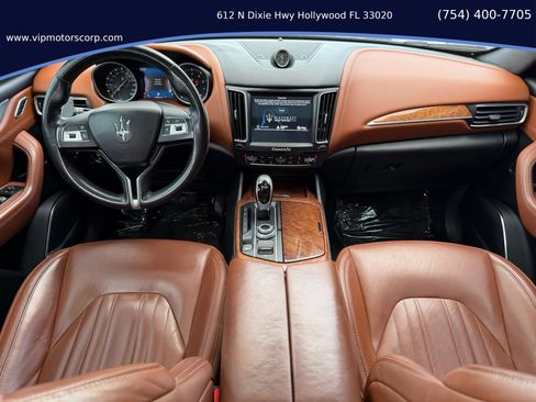 Used 2017 Maserati Levante S image 9
