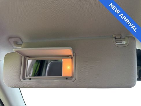 Used 2025 Honda Pilot Elite image 22