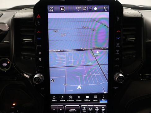 Used 2025 RAM 3500 Limited image 32