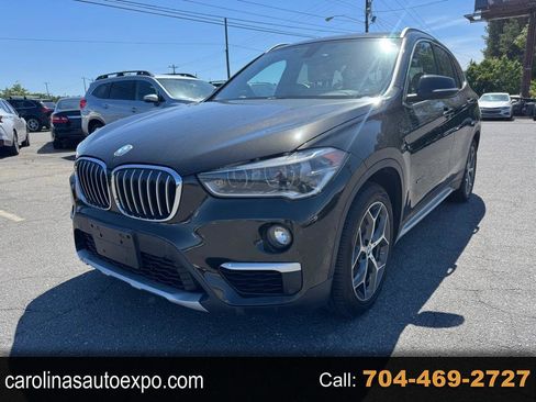 Used 2017 BMW X1 xDrive28i AWD/4WD image 1