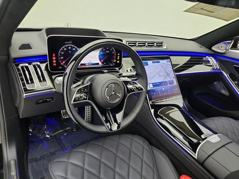 New 2026 Mercedes-Benz S 580 4MATIC Sedan image 9