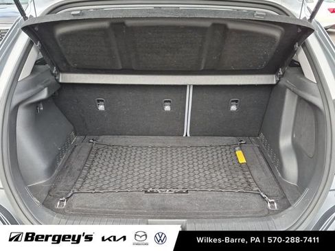 Used 2021 Hyundai Kona Limited w/ Cargo Package AWD/4WD image 25