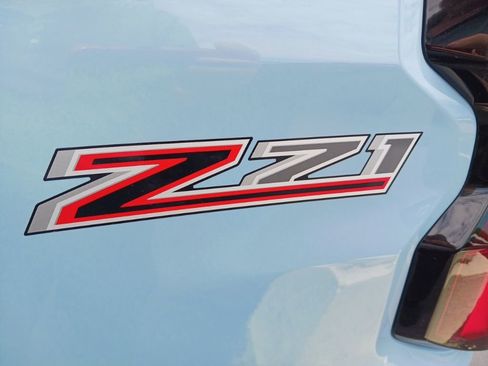 New 2025 Chevrolet Colorado Z71 w/ Technology Package image 9