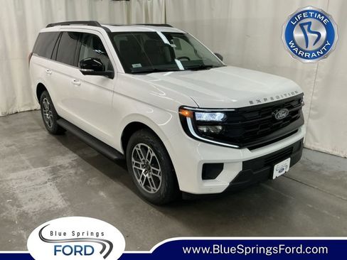 New 2026 Ford Expedition Active AWD/4WD image 1