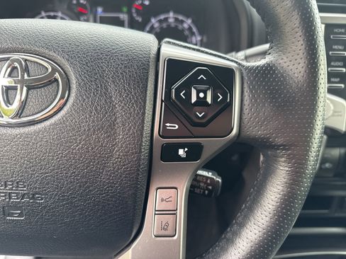 Used 2024 Toyota 4Runner SR5 Premium image 22