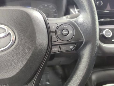 Used 2023 Toyota Corolla LE FWD image 23